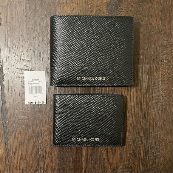 Michael Kors Harrison Bi-fold Wallet with passcase - Picture 3 of 3